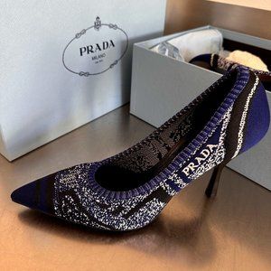 Prada pointed toe Pumps with Knit Top Size 37